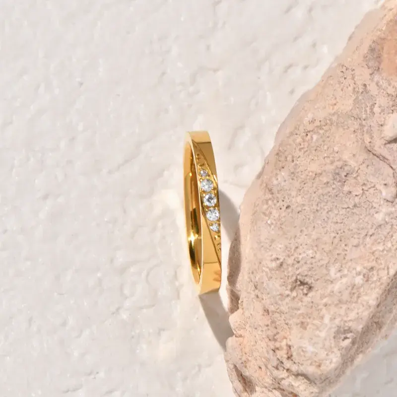 Row Stone Ring - FY0178